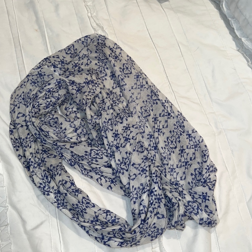 Scarf !